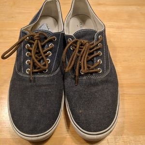 Old Navy Men's Canvas Shoe